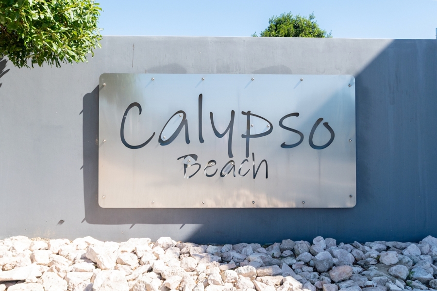 To Let 3 Bedroom Property for Rent in Calypso Beach Western Cape
